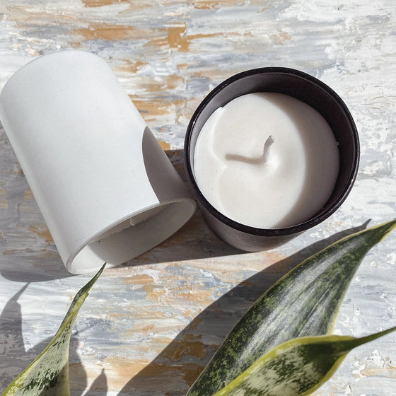 Clean, soy wax candles that are sustainable and do good.