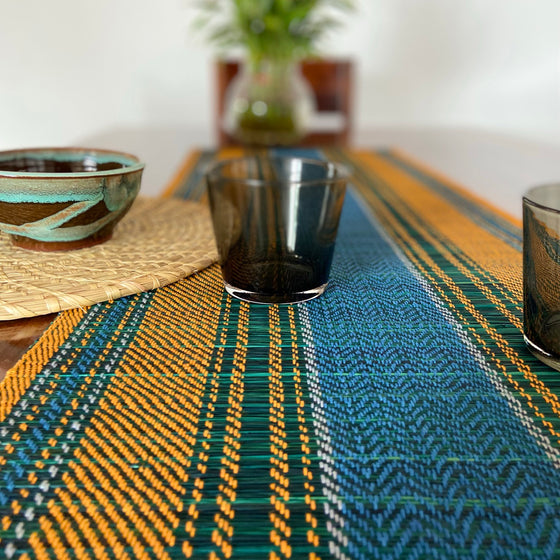Handwoven, sustainable, artisanal table runner. Made of natural materials